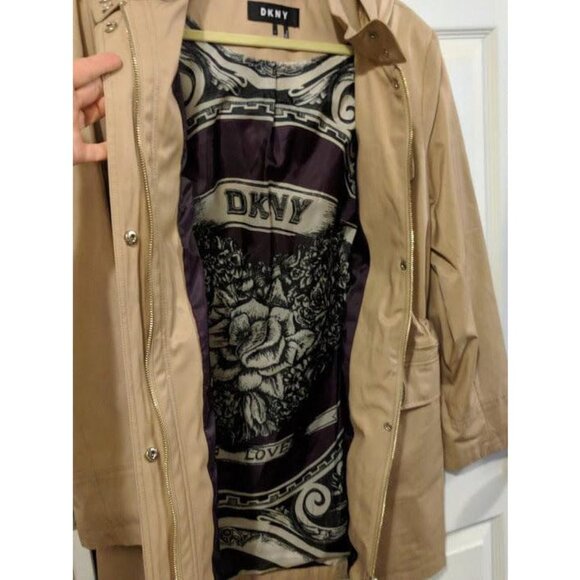 Rain Jacket DKNY NEW with Tags - Picture 9 of 11